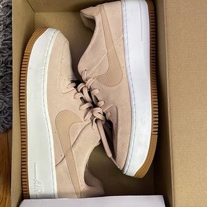 nike air force 1 sage low woman’s shoe
